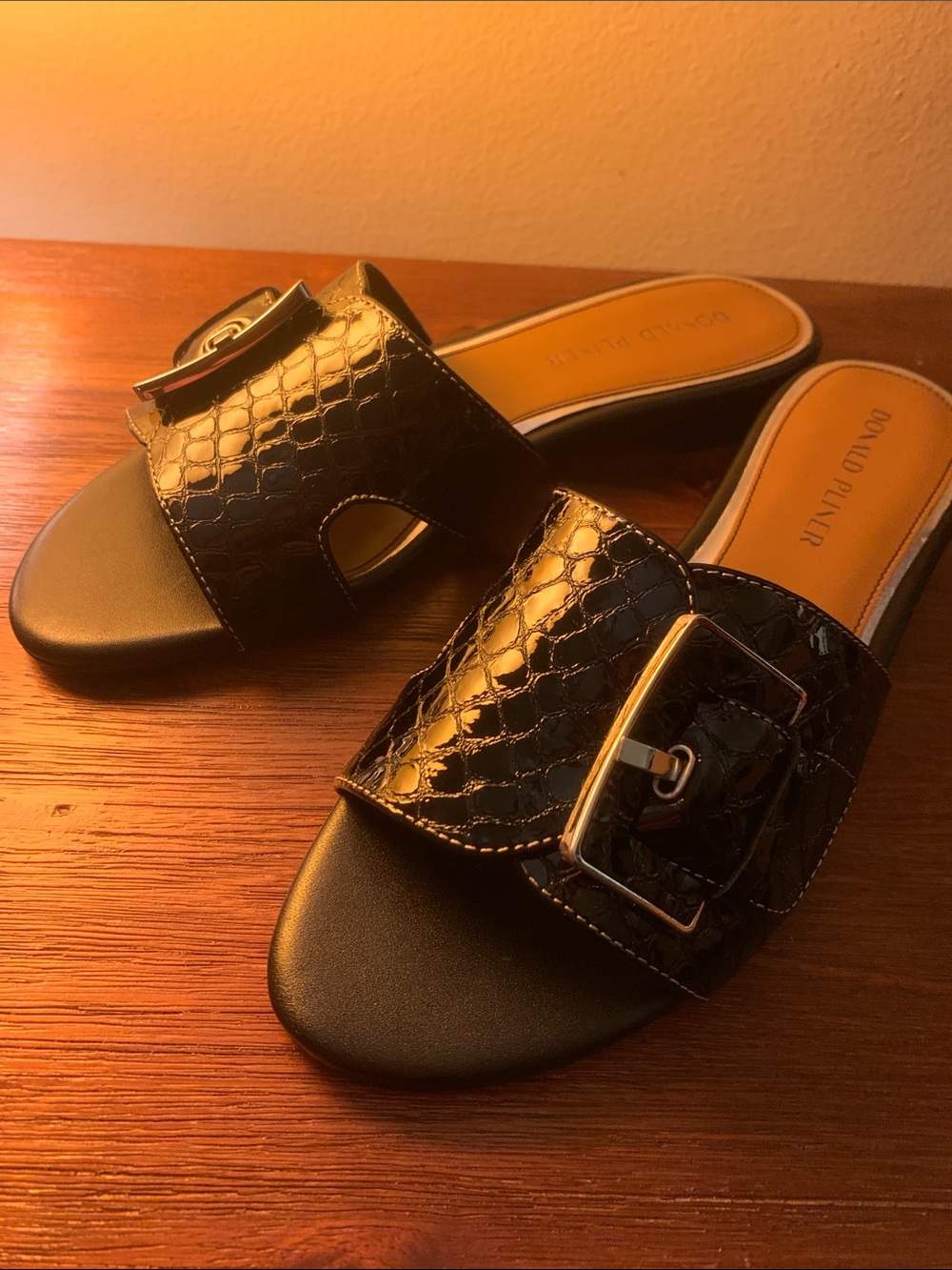 Donald J. Pliner Florence66 Black Croco Patent Leather Mules NIB Buckle Design - Picture 5 of 6